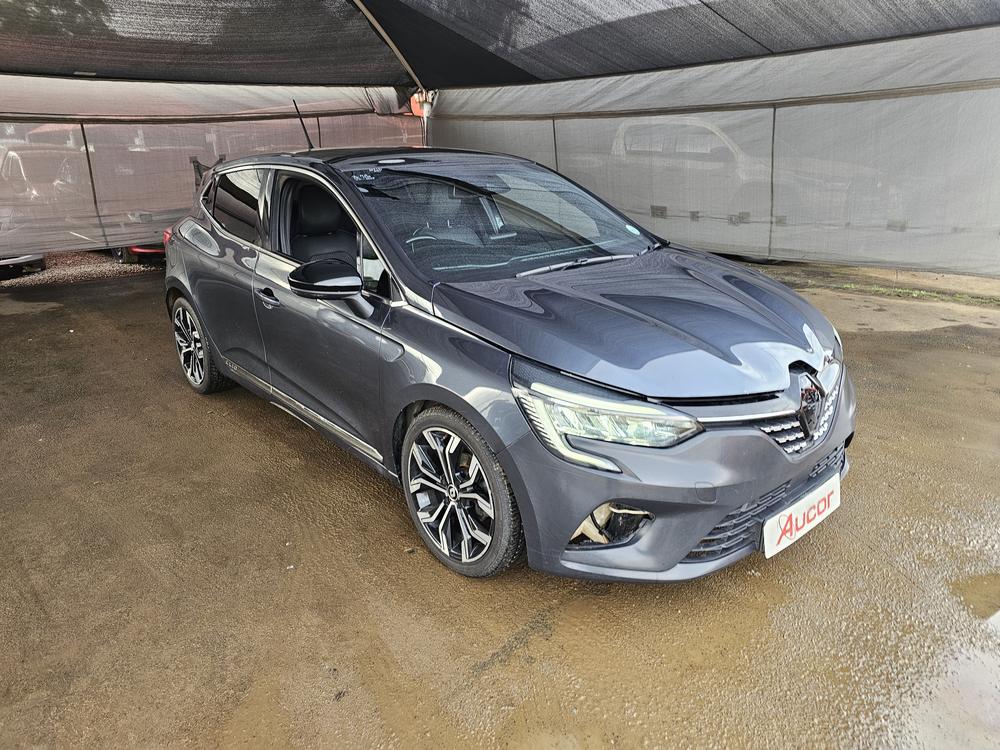 2022 RENAULT CLIO V 1.0T INTENS